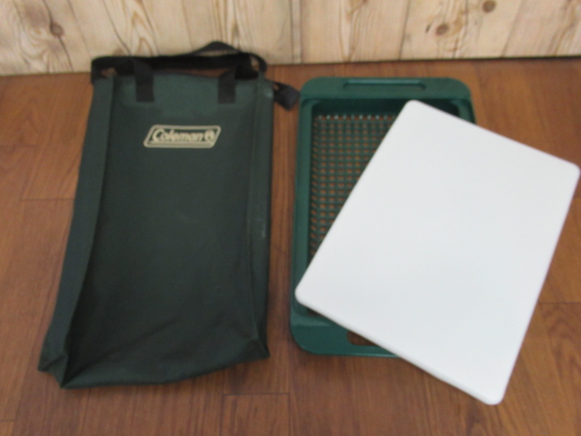 Coleman（コールマン） 容器付まな板(スライドストッパー付)