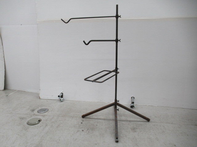 その他ブランド 37キャンプ 自立型ファイヤーラック