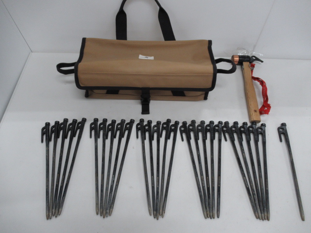 Snow Peak（スノーピーク） ソリッドステーク30×26本・ハンマーセット