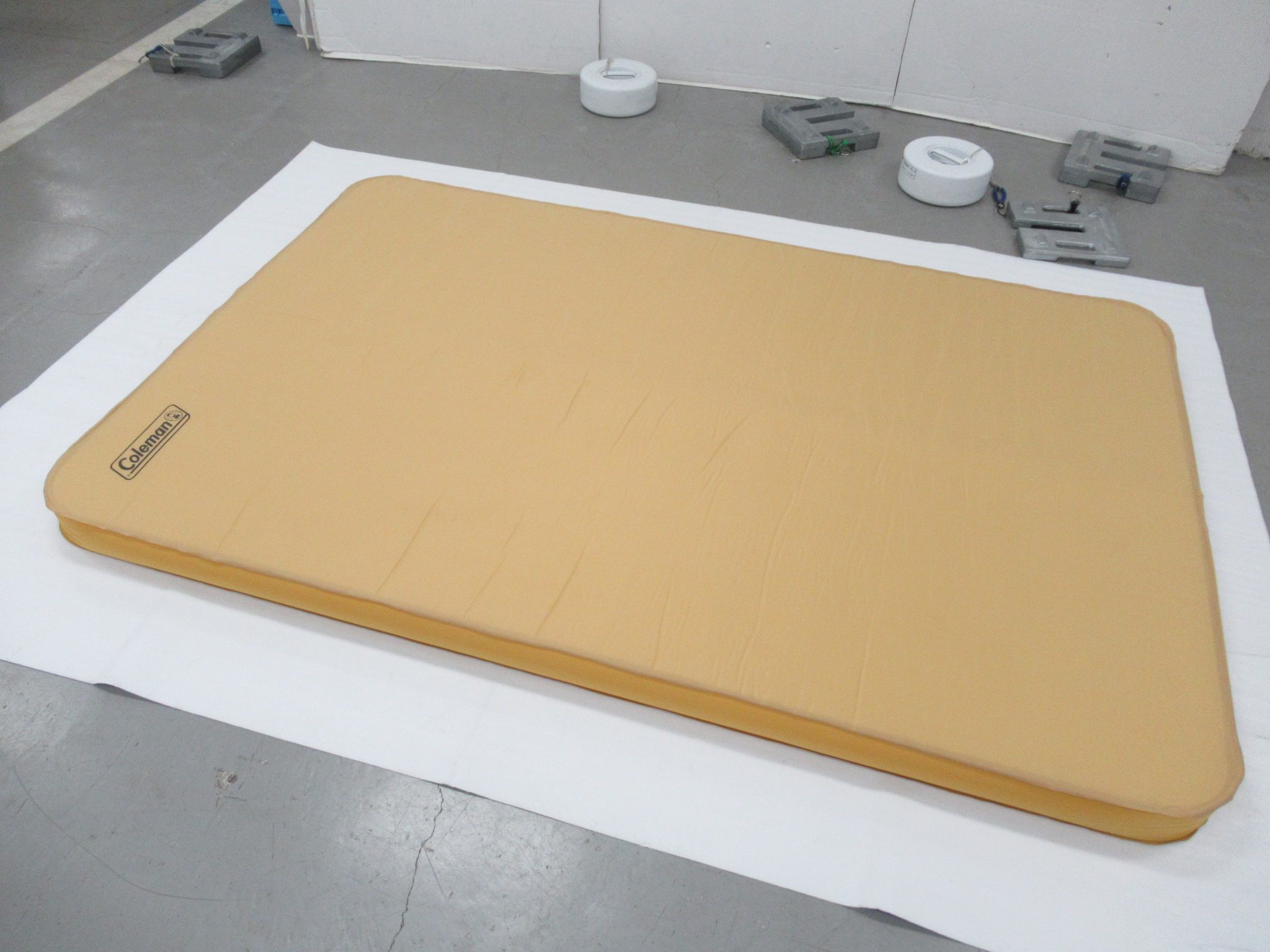 Coleman（コールマン） キャンパーインフレーターマットハイピーク/ダブル(コヨーテ)