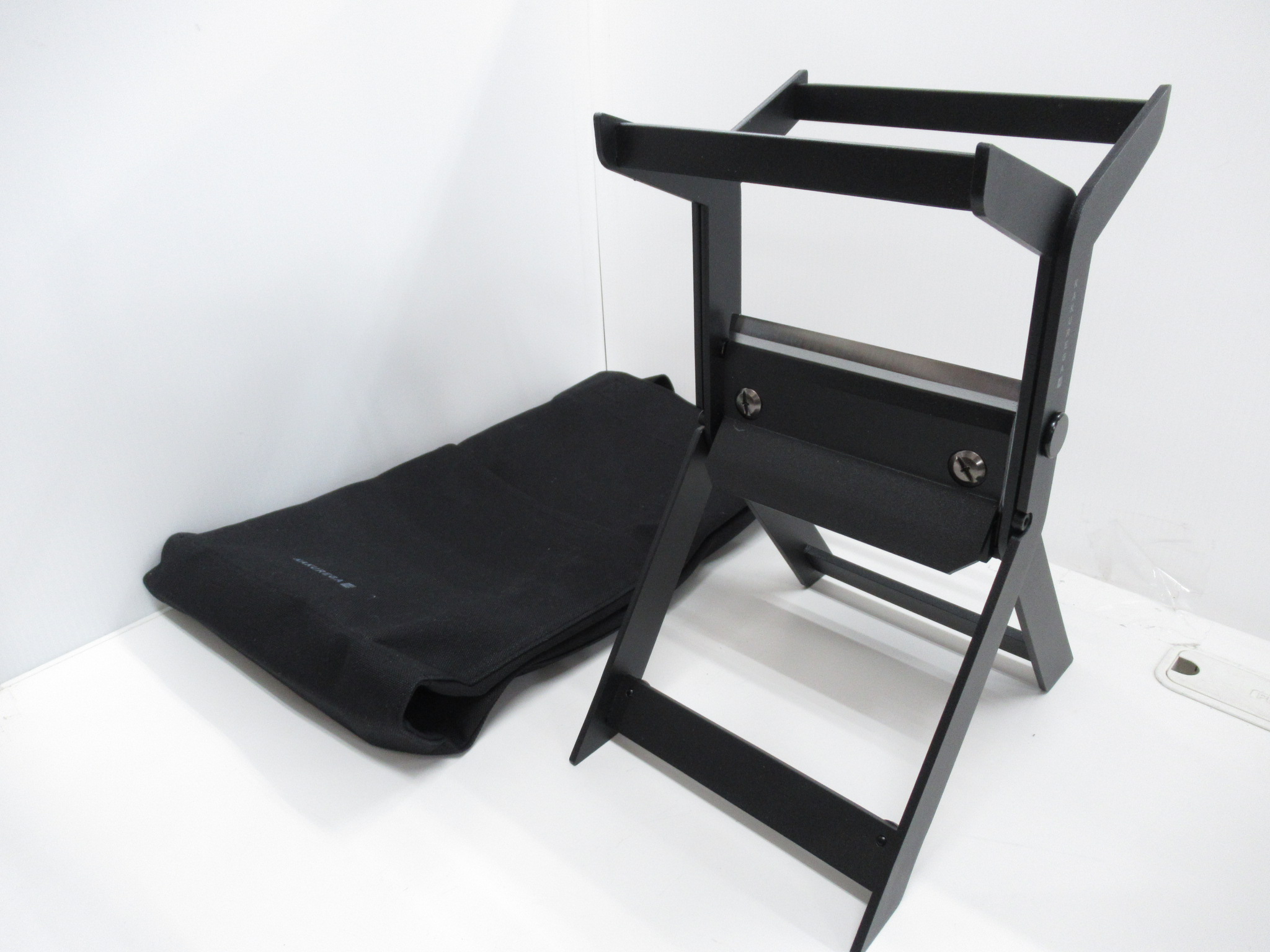 その他ブランド KAKUREGA 折りたたみ薪割りスタンド KOBIKI