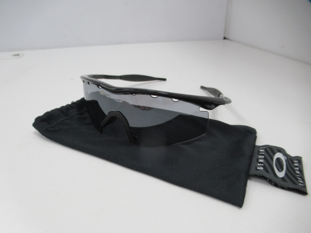 OAKLEY（オークリー） M-FRAME STRIKE