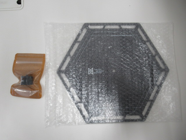 その他ブランド メタルデザインワークス トライポッドテーブルホルダーセット