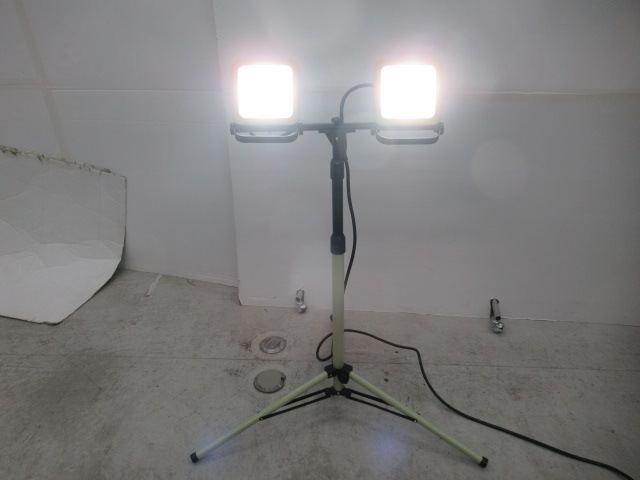 その他ブランド アイリスオーヤマ LEDスタンドライトLWTL-10000S