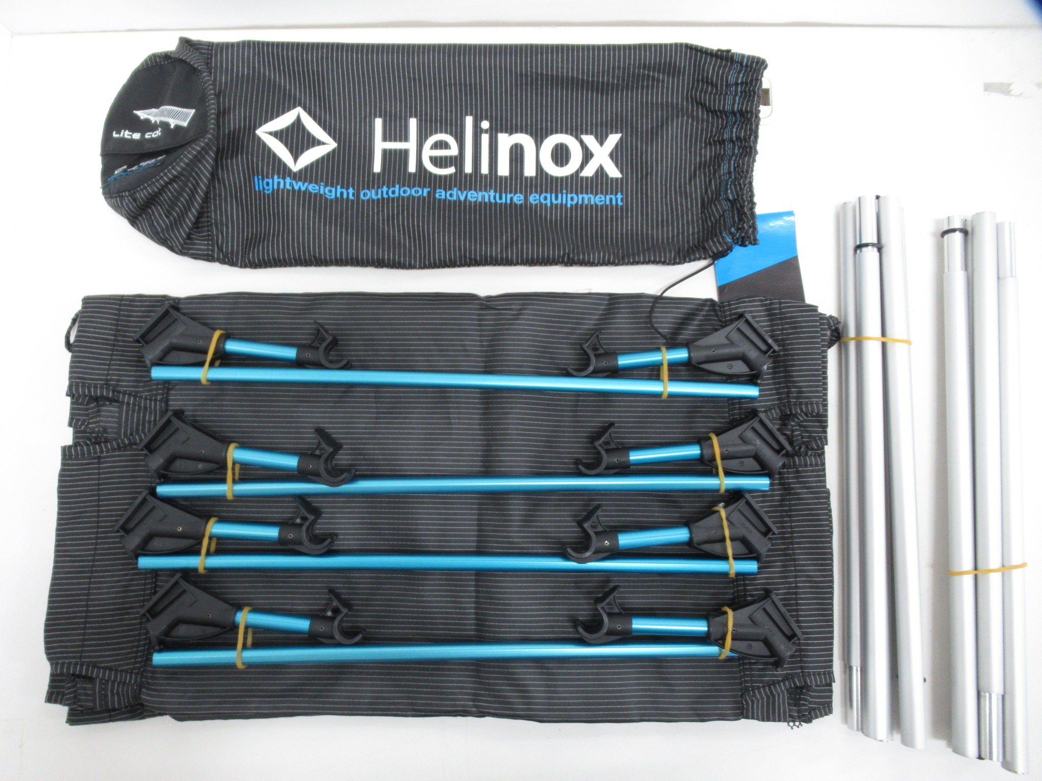 キャンプ道具 引退品 未使用あり 見つけた！お洒落な炭入れに使いたい！マーキュリーのツールボックス