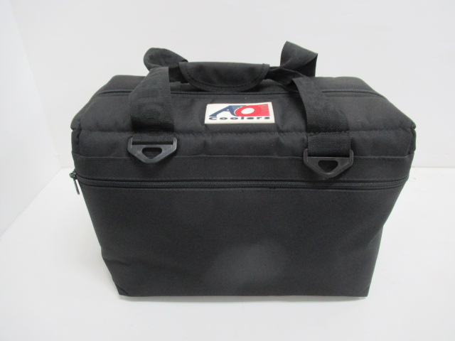 AO Coolers（エーオークーラーズ） キャンバス ソフトクーラー 24P