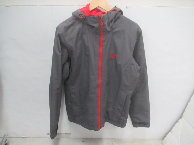 Jack Wolfskin（ジャックウルフスキン） 化繊綿インシュレーションジャケット
