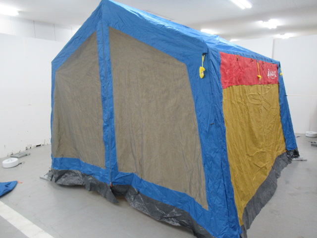 村の鍛冶屋（ムラノカジヤ） ロッジ型スクリーンテント