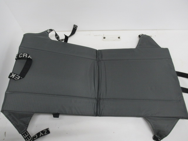 CRAZY CREEK（クレイジークリーク） オリジナルチェア スレート(1)