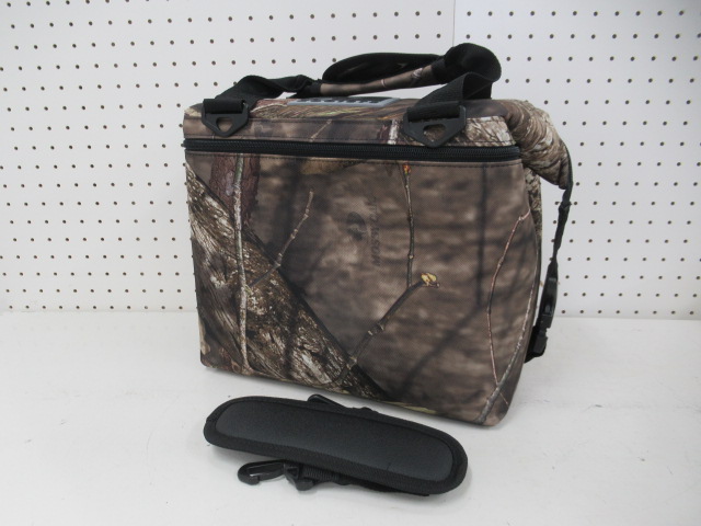 AO Coolers（エーオークーラーズ） キャンバス ソフトクーラー 12パック