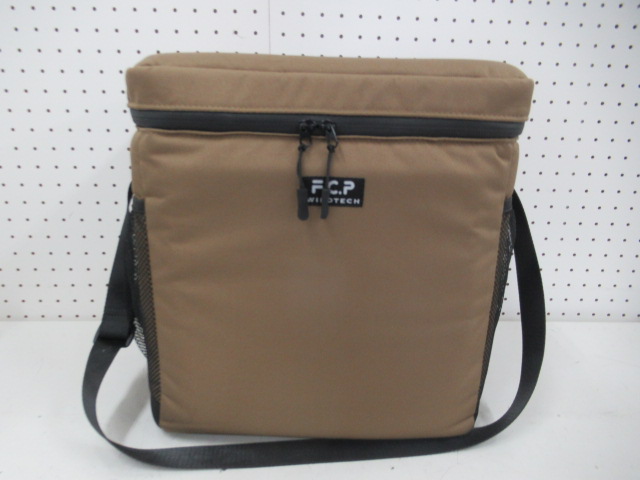 その他ブランド WILDTECH カンガルークーラーバッグ