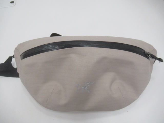 ARC'TERYX（アークテリクス） Granville Crossbody Bag
