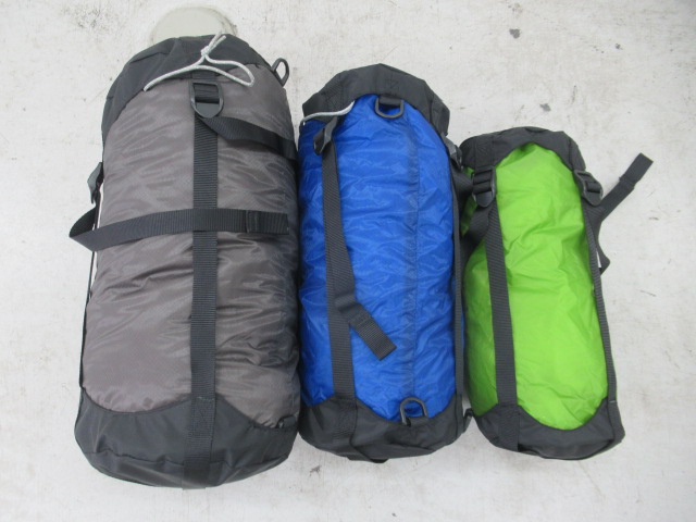 ISUKA（イスカ） ウルトラライトコンプレッションバッグ セット