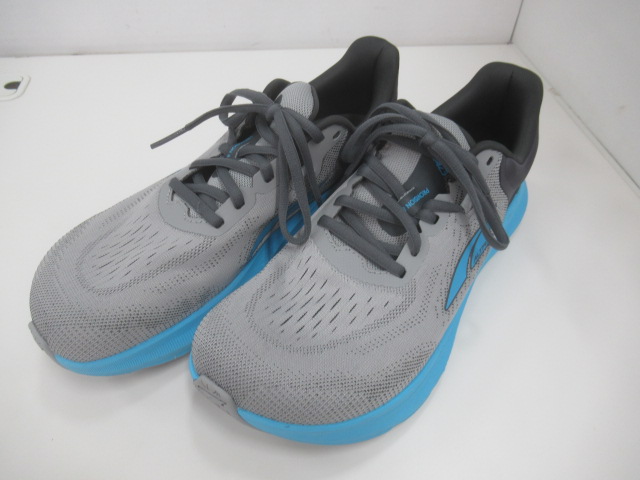 ALTRA（アルトラ） プロビジョン 8 グレー