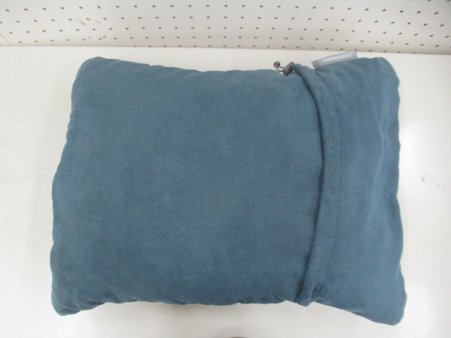 THERMAREST（サーマレスト） コンプレッシブルピローシンチR