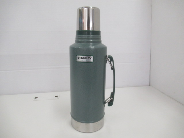 STANLEY（スタンレー） クラシック真空ボトル 1.9L