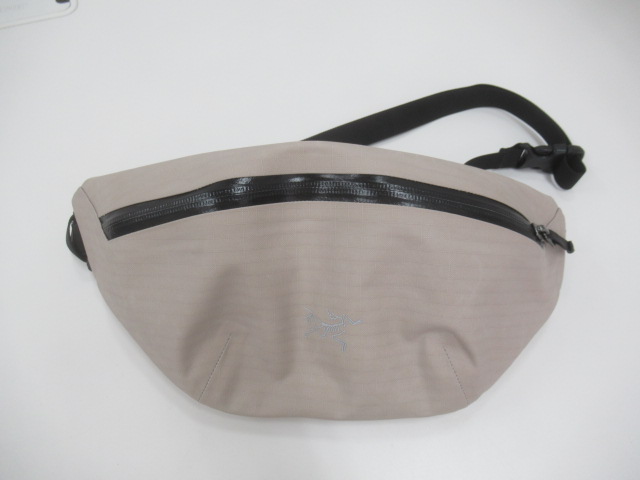 ARC'TERYX（アークテリクス） グランヴィル クロスボディ バッグ
