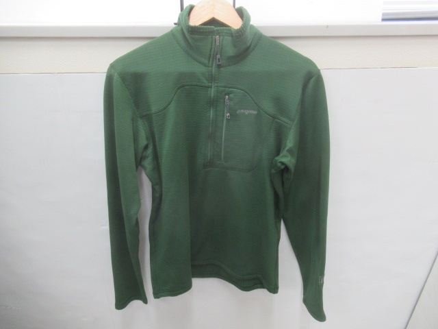 patagonia（パタゴニア） R1 プルオーバー ハーフジップ