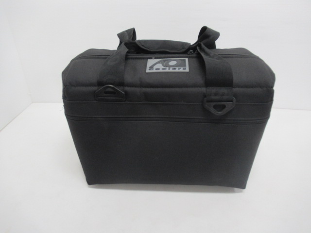AO Coolers（エーオークーラーズ） ソフトクーラー 24パック