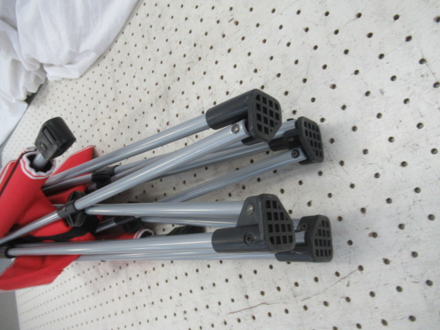 Coleman（コールマン）  スリムキャプテンチェア レッド