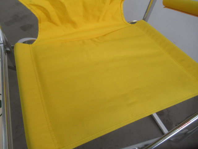 Coleman（コールマン）  サイドテーブル付キャプテンチェア イエロー 170-7634