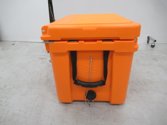 その他ブランド  バンケル クーラーボックス 33.1L
