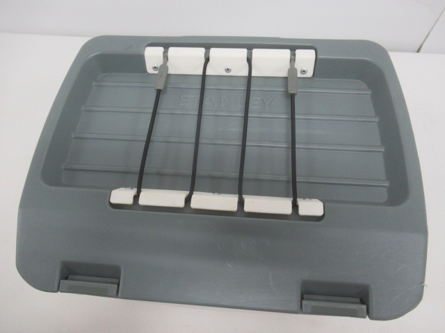 STANLEY（スタンレー）  クーラーボックス 7QT 6.6L