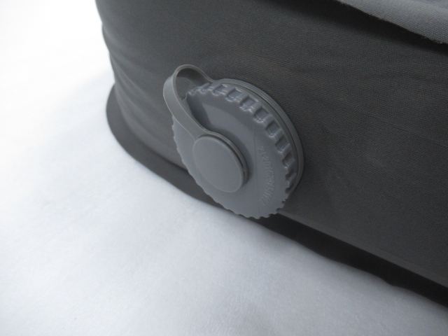 Coleman(コールマン) キャンパーインフレーターマットハイピーク/ダブル