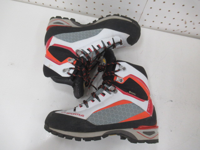 LA SPORTIVA（ラ・スポルティバ）  トランゴタワーGTX ウーマン