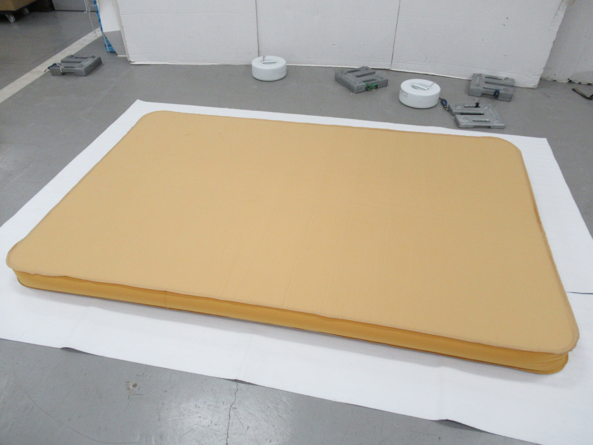 Coleman（コールマン）  キャンパーインフレーターマットハイピーク/ダブル(コヨーテ)