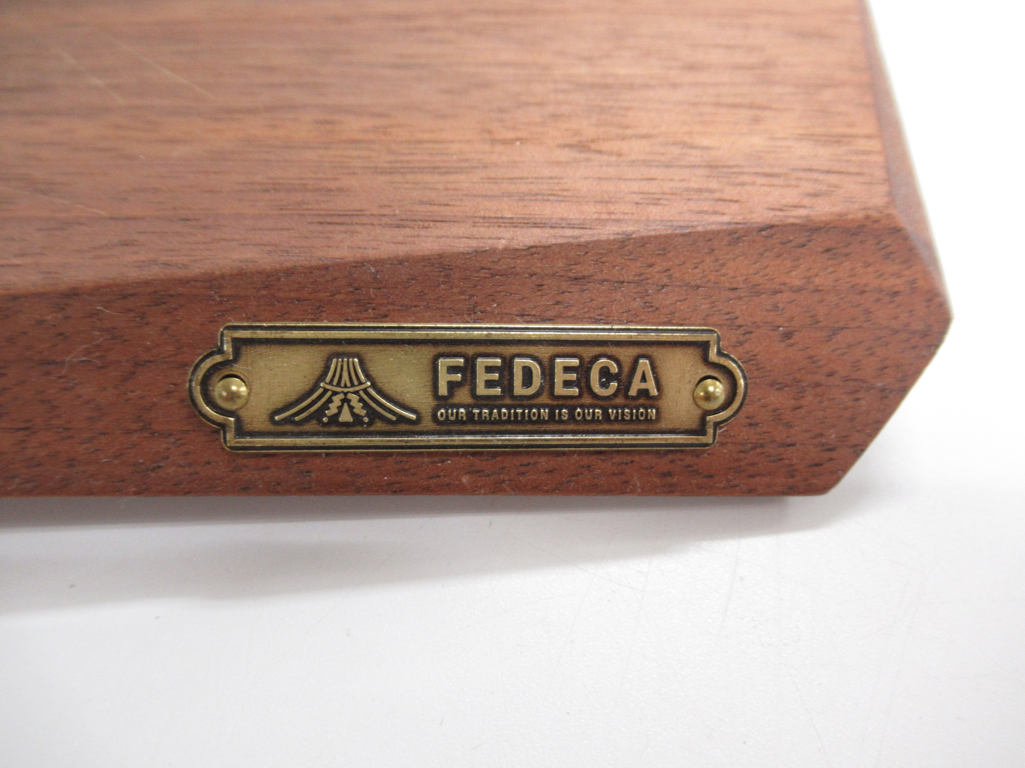 その他ブランド  FEDECA ファセットカッティングボード