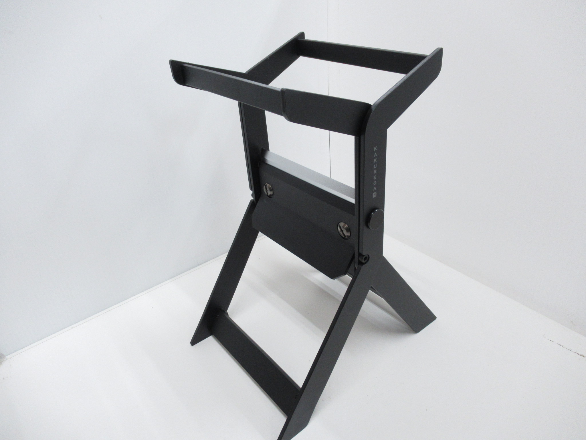 その他ブランド KAKUREGA 折りたたみ薪割りスタンド KOBIKI