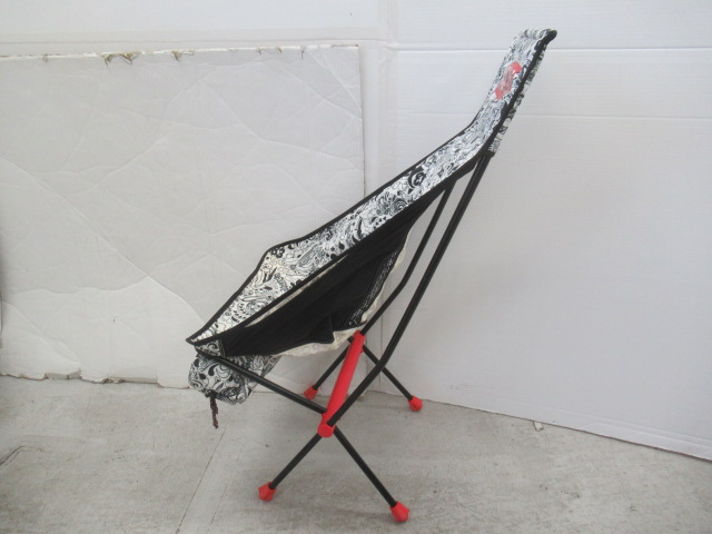 CHUMS(チャムス) フォールディングチェア ブービーフットハイ ラブ&ピース柄