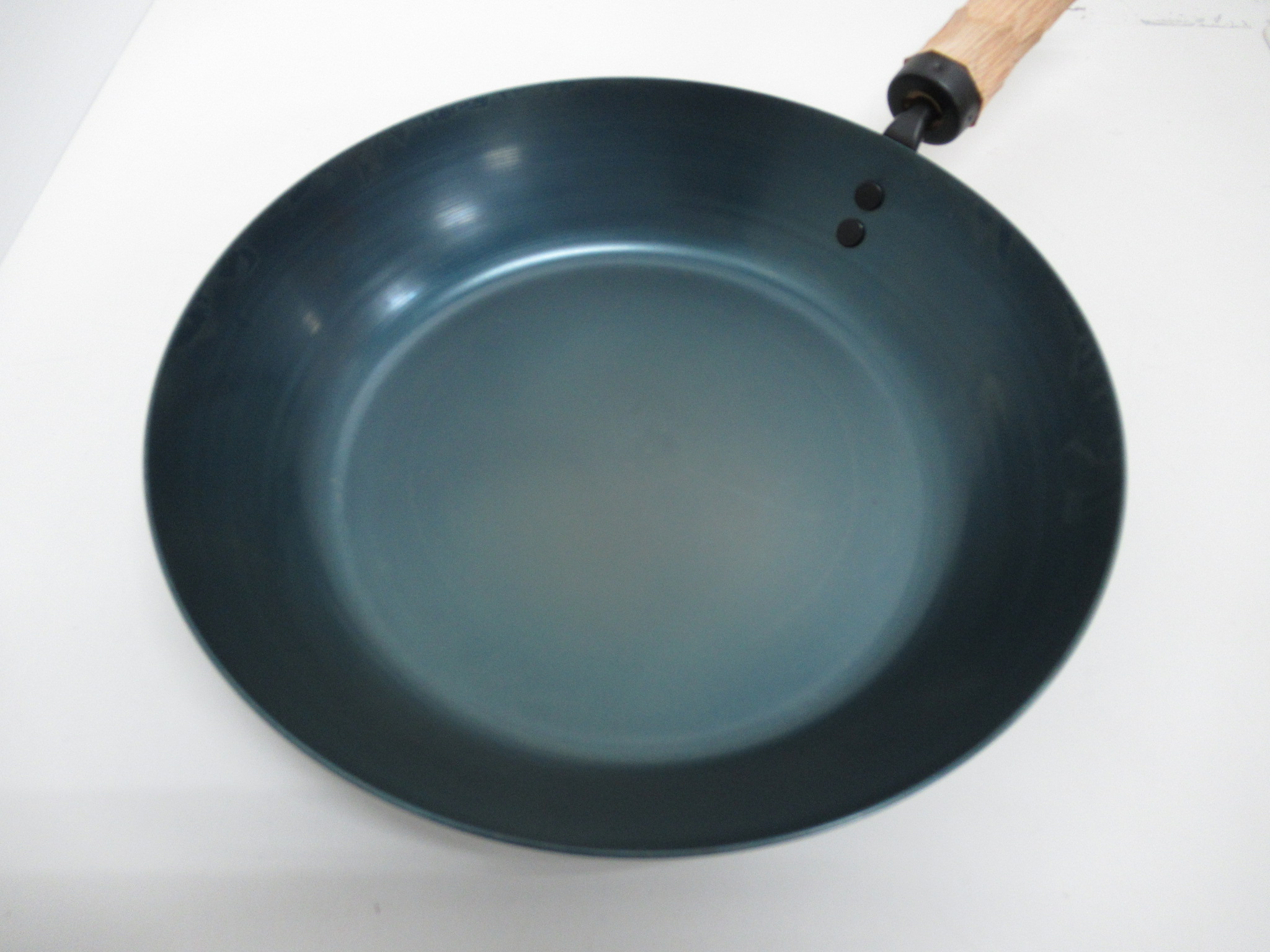 asimocrafts(アシモクラフツ) 鉄フライパン26cm+ステンレスブラック蓋セット