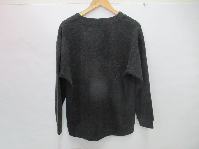 AXESQUIN（アクシーズクイン）  アクリルウールのカーディガン