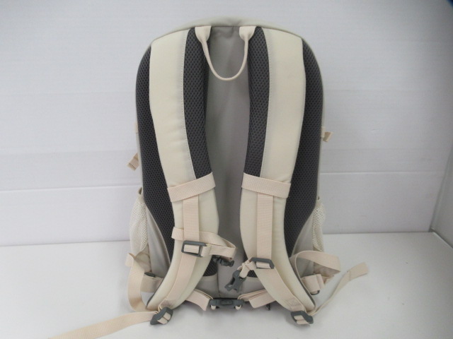 Columbia(コロンビア) キャッスルロック20L バックパック2