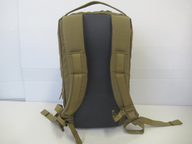 MYSTERY RANCH（ミステリーランチ）  リップラック22