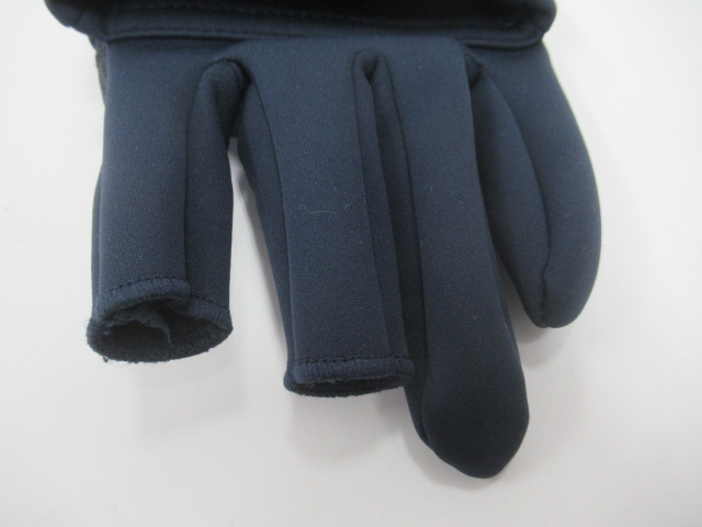 AXESQUIN（アクシーズクイン）  ユビ、デル、グローブ