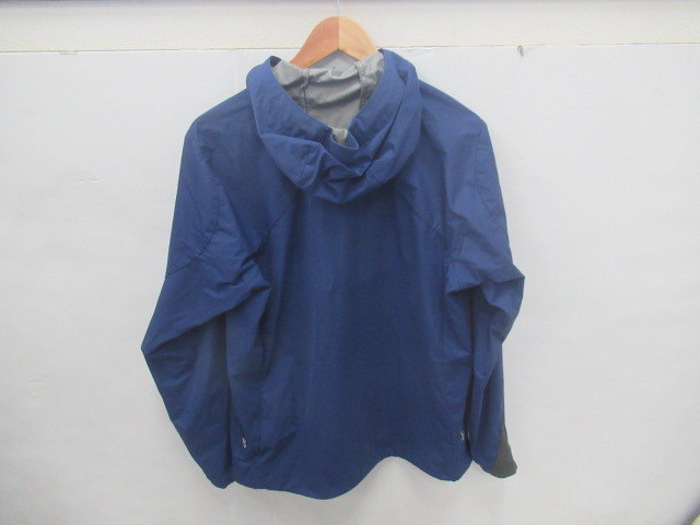 finetrack（ファイントラック）  フロウラップフーディ