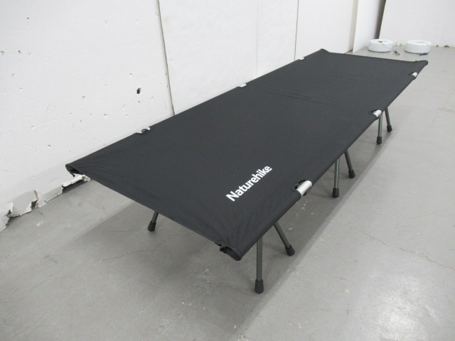 NatureHike（ネイチャーハイク）  フォールディング キャンプベッド XJC06 Black1