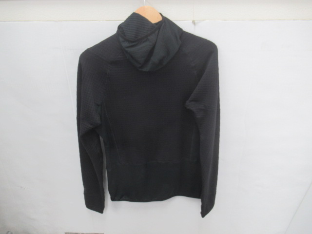 patagonia（パタゴニア）  メンズ・R1プルオーバー・フーディ