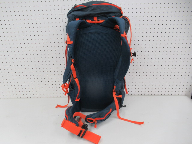 mont-bell（モンベル）  バーサライトパック40