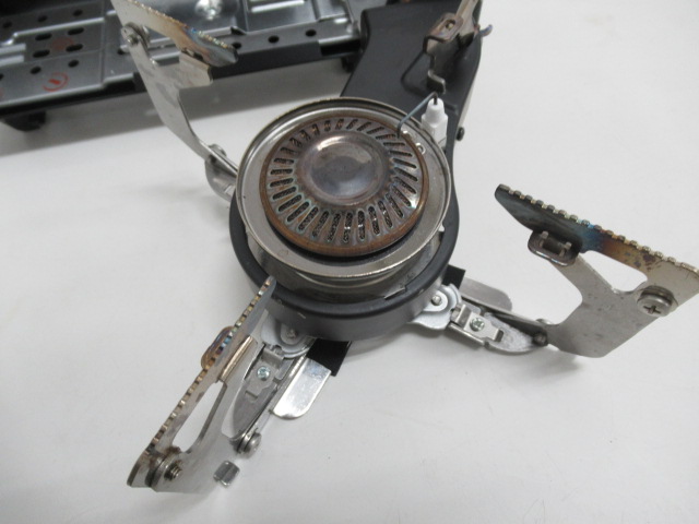 IWATANI（イワタニ）  FORE WINDS フォールディングキャンプストーブ