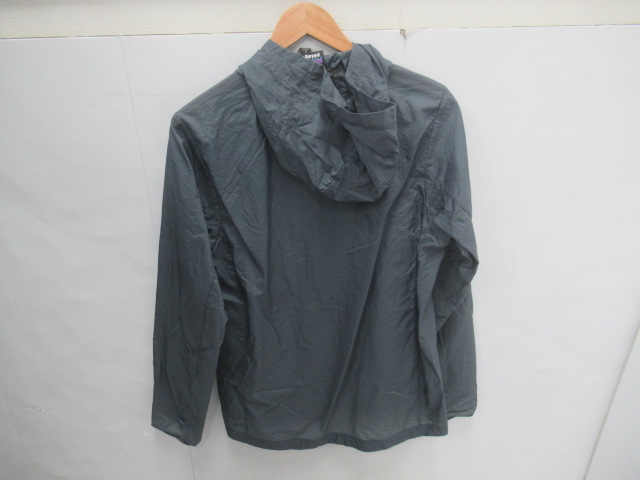 patagonia（パタゴニア）  メンズ・フーディニ・ジャケット