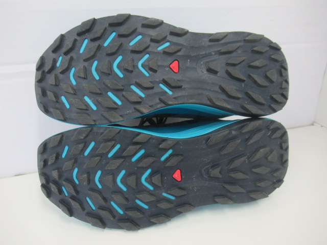 SALOMON（サロモン）  ULTRA FLOW