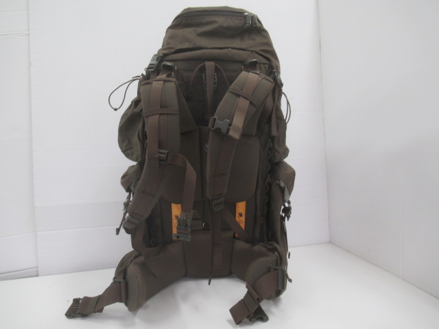 FJALLRAVEN（フェールラーベン）  Singi 48 ギアホルダーセット Dark Olive