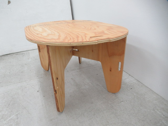 YOKA（ヨカ）  OVAL TABLE