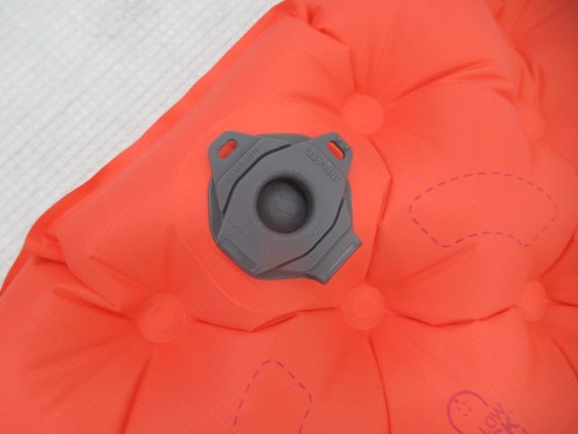 SEA TO SUMMIT（シートゥーサミット）  ウィメンズ ウルトラライト インサレーティッドマット