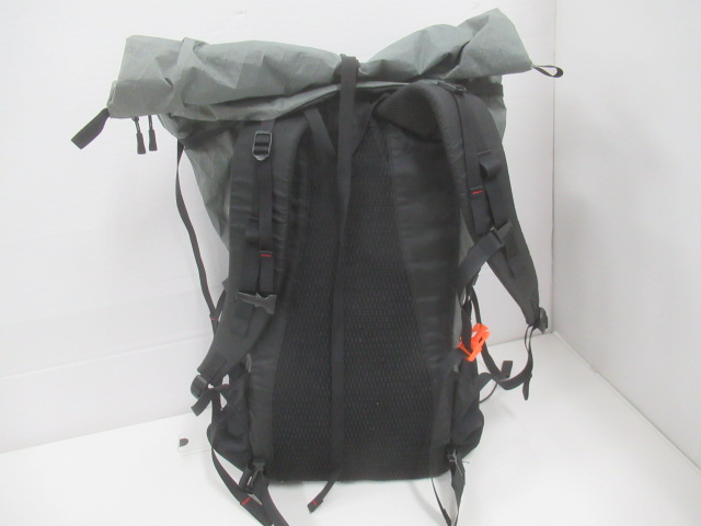 山と道  THREE ZIP
