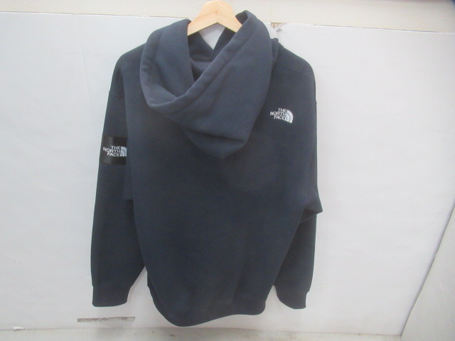 THE NORTH FACE（ノースフェイス）  スクエアロゴフーディ